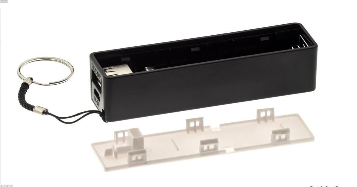 旅行用充電器おすすめ7選【2026年】USB-C PD対応・軽量コンパクト・複数口