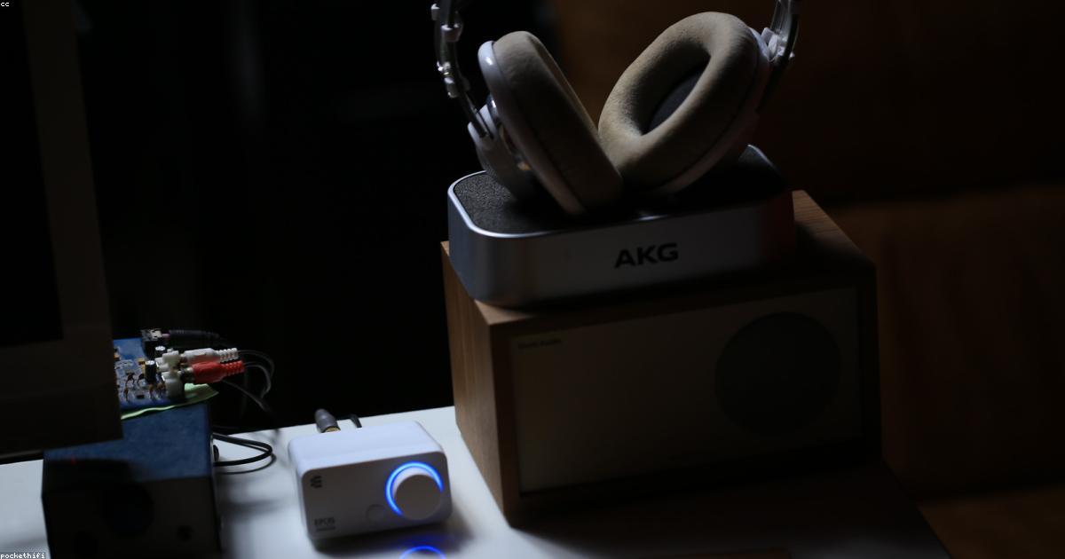 Sennheiser MOMENTUM 4 Wireless レビュー【2026年】60時間バッテリーの旅行最強ヘッドホン